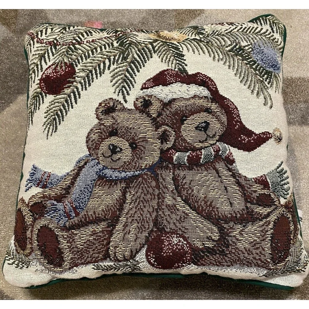 Hallmark Teddy Bears Riverdale Square Christmas Holiday Tapestry Pillow Vintage